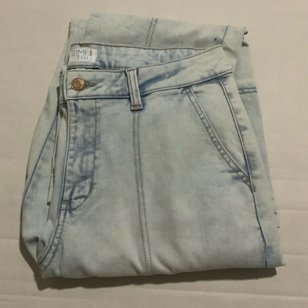 Time and Tru Women's Soft Blue Denim Jeans